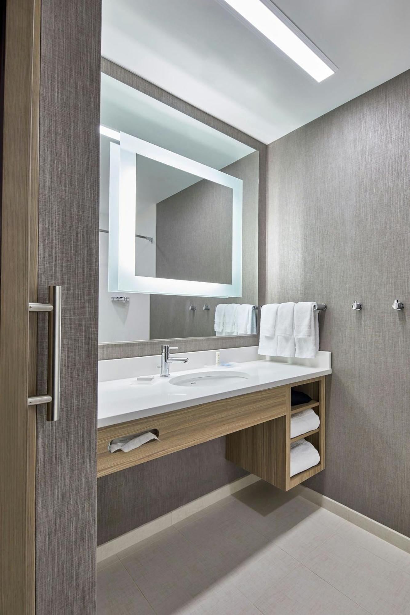 Springhill Suites Charlotte At Carowinds Dış mekan fotoğraf